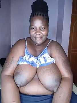 Snapshot of African_Bigass chatting on 19, 6, 2026 African Bigass online show from 19, 6, 2026