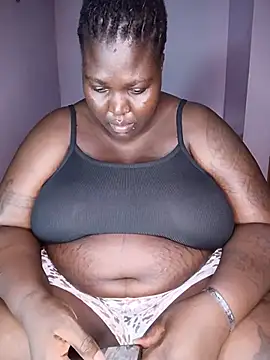 Snapshot of African_Bigass chatting on 3, 7, 2026 African Bigass online show from 3, 7, 2026