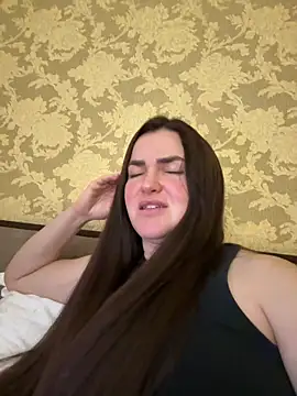 Karolina llove online show from 24, 11, 2025