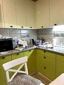 Karolina llove online show from 5, 10, 2025