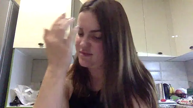 Karolina llove online show from 30, 9, 2025