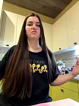 Karolina llove online show from 27, 10, 2025