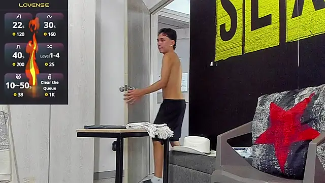 Snapshot of Rhaegal_hot chatting on 22, 2, 2025 Rhaegal hot online show from 22, 2, 2025