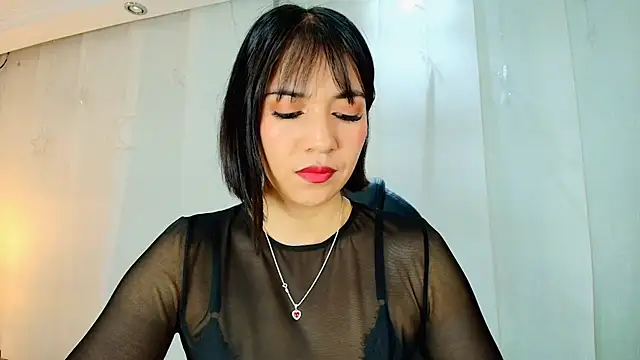 lina bedoya  online show from 15, 5, 2026