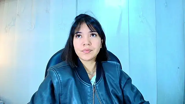 lina bedoya  online show from 27, 11, 2025