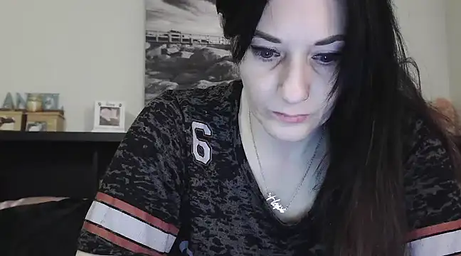 CrystalLakeXO online show from 21, 3, 2025