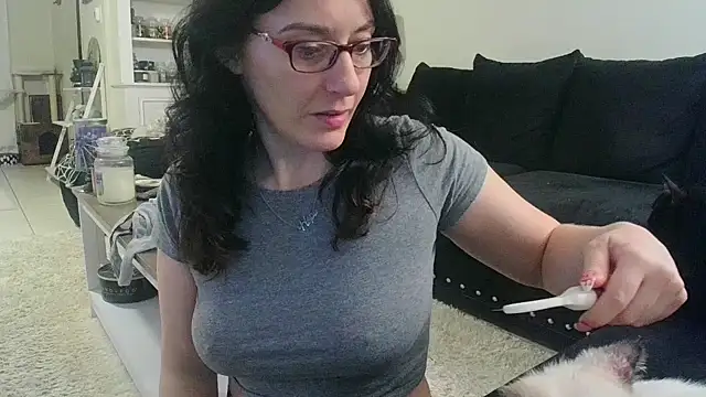 CrystalLakeXO online show from 27, 10, 2025