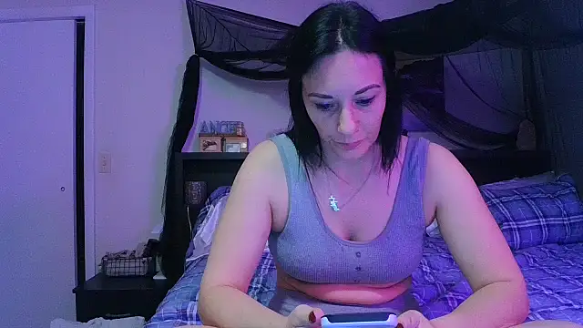 CrystalLakeXO online show from 20, 5, 2026
