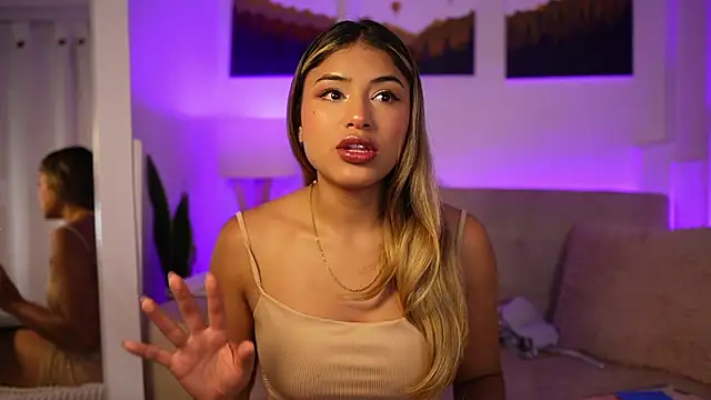 SaraParisi online show from 20, 2, 2025