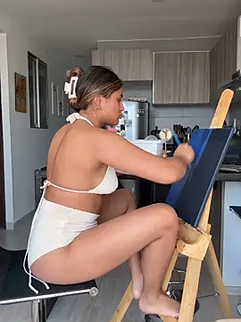 SaraParisi online show from 13, 10, 2025