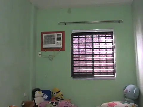 Snapshot of sweetsexysmile chatting on 13, 7, 2026 sweetsexysmile online show from 13, 7, 2026