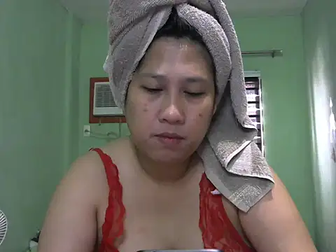 Snapshot of sweetsexysmile chatting on 2, 7, 2026 sweetsexysmile online show from 2, 7, 2026