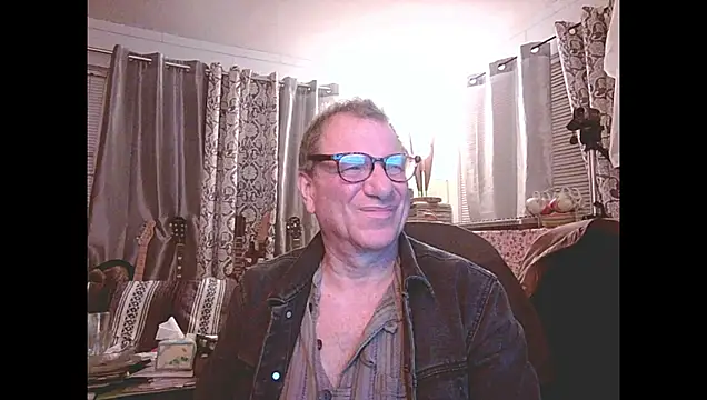 Snapshot of coryassman chatting on 15, 10, 2025 coryassman online show from 15, 10, 2025