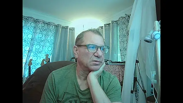 coryassman online show from 10, 4, 2026