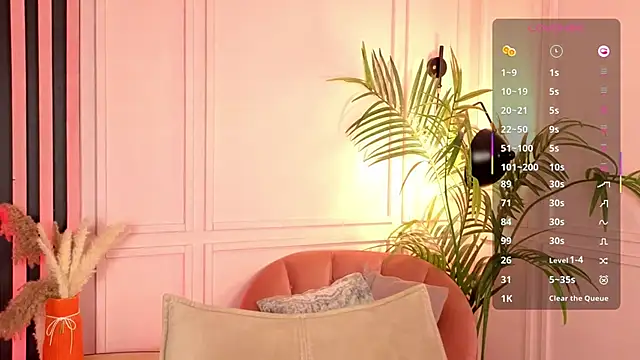 Snapshot of arielabradberry chatting on 7, 11, 2025 arielabradberry online show from 7, 11, 2025