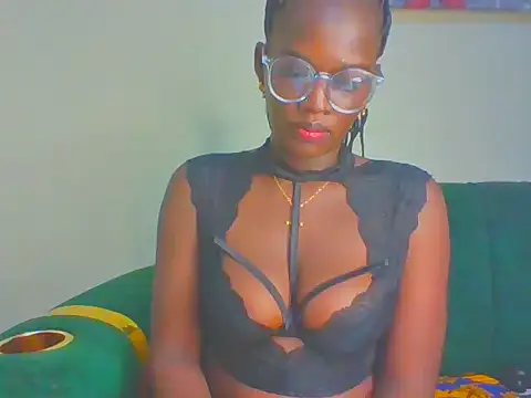 cutesmiling online show from 2, 7, 2026