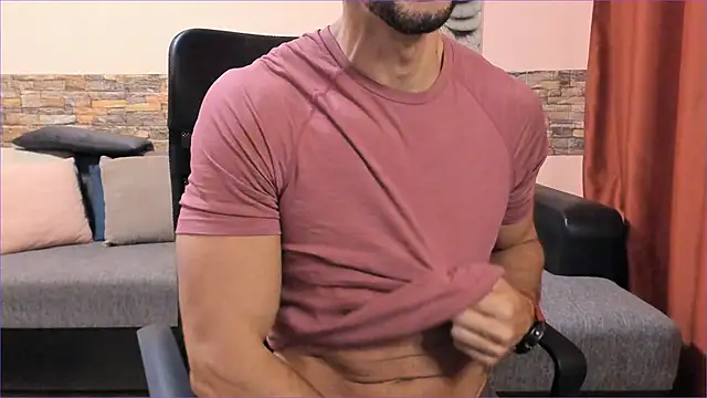 HotHunkTrainer online show from 23, 9, 2025