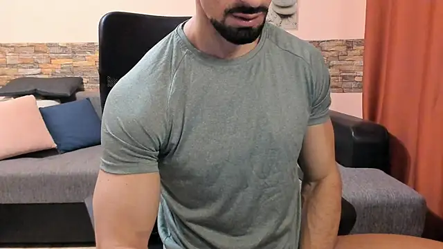 HotHunkTrainer online show from 29, 11, 2025