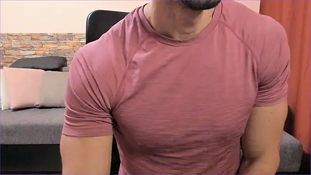 HotHunkTrainer online show from 3, 10, 2025