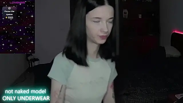 Snapshot of Miya_Dream_UKR chatting on 19, 1, 2025 Miya Dream UKR online show from 19, 1, 2025