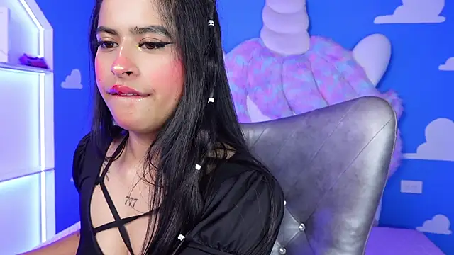 miss romyna online show from 12, 3, 2025