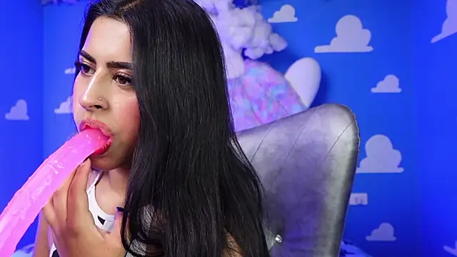 Snapshot of miss_romyna chatting on 16, 6, 2026 miss romyna online show from 16, 6, 2026