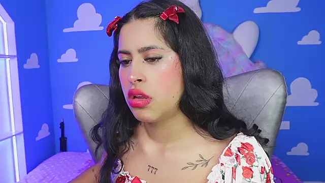 miss romyna online show from 6, 11, 2025