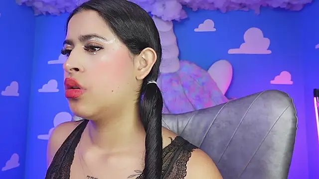 miss romyna online show from 13, 1, 2026