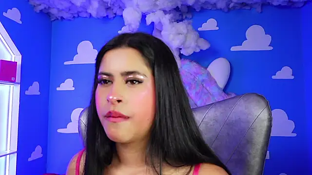 miss romyna online show from 2, 5, 2026
