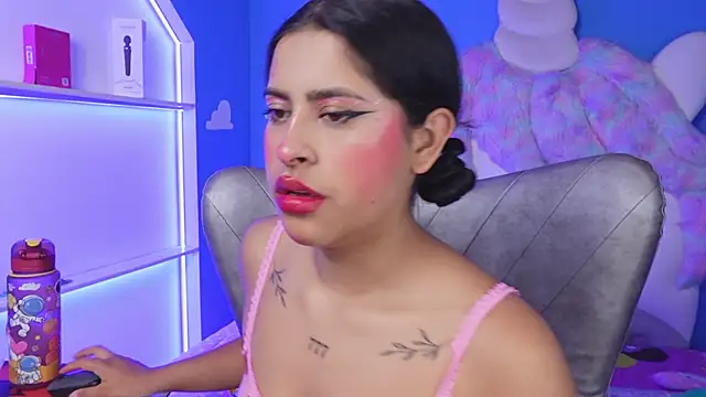 miss romyna online show from 2, 10, 2025