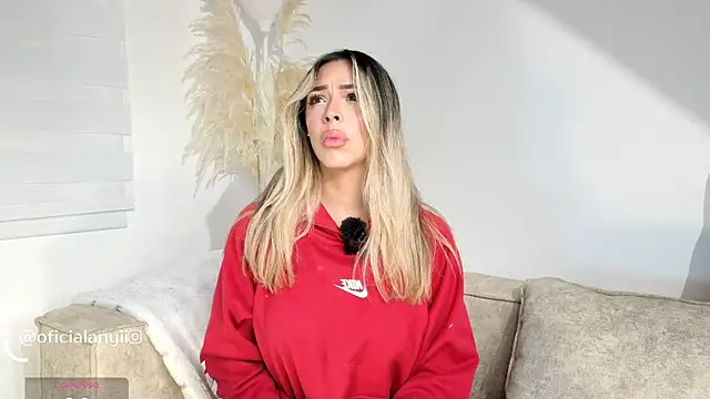 Addison baker online show from 28, 10, 2025