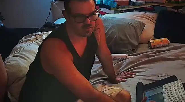 badboybrad11 online show from 21, 2, 2025