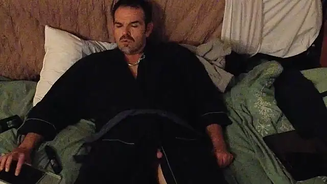 badboybrad11 online show from 12, 2, 2026