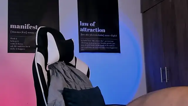 Thomas Fit1 online show from 10, 3, 2026