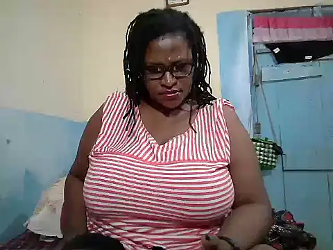 sexy bigboobss online show from 28, 11, 2025