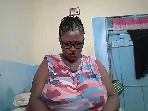 sexy bigboobss online show from 18, 12, 2025