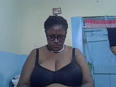 sexy bigboobss online show from 27, 10, 2025