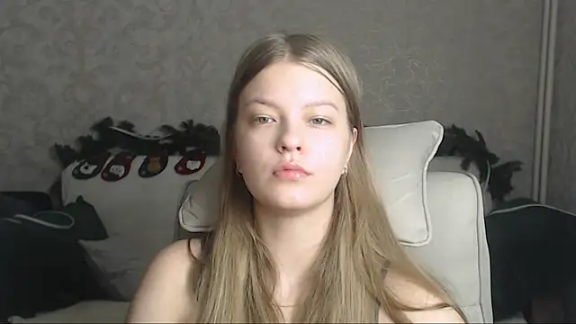 EmySway online show from 5, 1, 2025