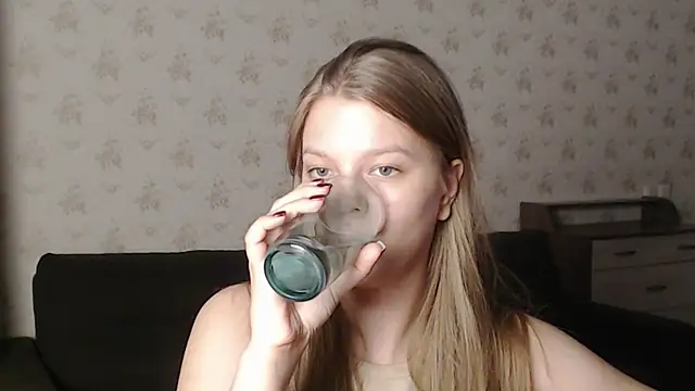 EmySway online show from 11, 2, 2025