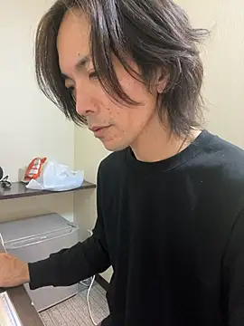 Snapshot of Katakuriko-Denpun chatting on 26, 11, 2025 Katakuriko-Denpun online show from 26, 11, 2025