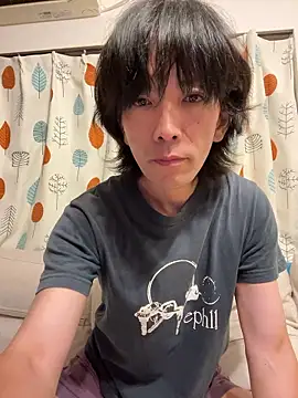 Snapshot of Katakuriko-Denpun chatting on 21, 6, 2026 Katakuriko-Denpun online show from 21, 6, 2026