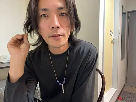 Snapshot of Katakuriko-Denpun chatting on 24, 11, 2025 Katakuriko-Denpun online show from 24, 11, 2025