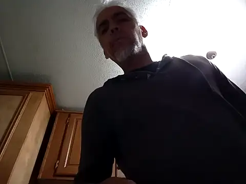 Xoc8  online show from 15, 11, 2025