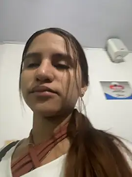 AnthonelaDuque online show from 28, 2, 2026