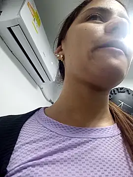 AnthonelaDuque online show from 19, 3, 2025