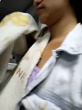 AnthonelaDuque online show from 5, 12, 2025