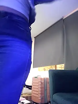 AnthonelaDuque online show from 2, 12, 2025