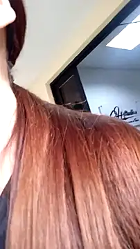 AnthonelaDuque online show from 11, 11, 2025