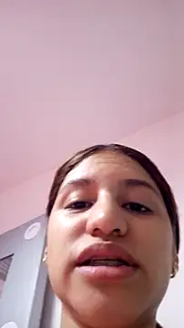 AnthonelaDuque online show from 5, 11, 2025