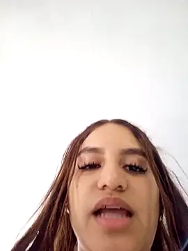 AnthonelaDuque online show from 21, 12, 2025